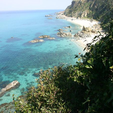 Hotel Ristorante Le Rose Briatico Luaran gambar